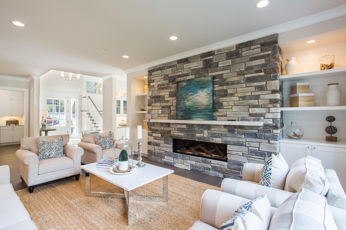 CS_Echo Ridge_Country Ledgestone_Int_Fireplace_2